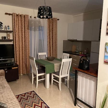 Rori'S Apartment Qerret Golem  Εξωτερικό φωτογραφία
